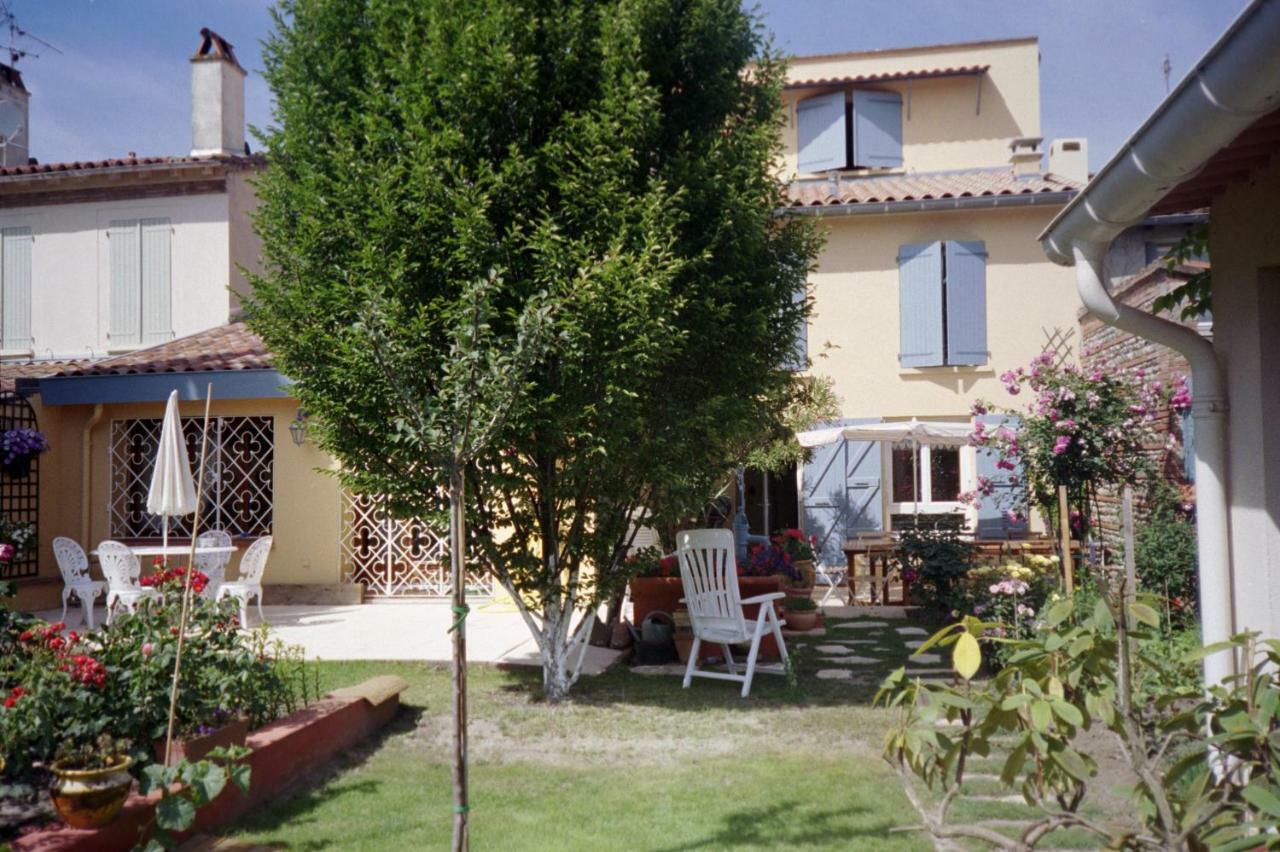 Bed and Breakfast La Cognée Cugnaux Exterior foto